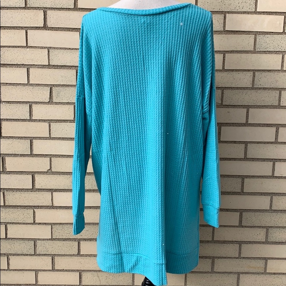 TEAL BLUE WAFFLE DETAILED TOP - Picture 3 of 8
